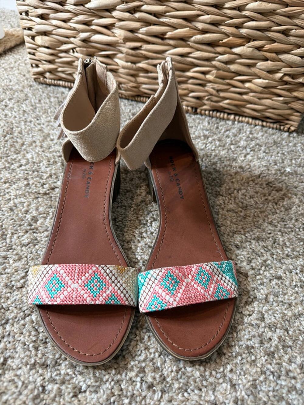 Rock and candy 7 sandals, faux suede EUC 608